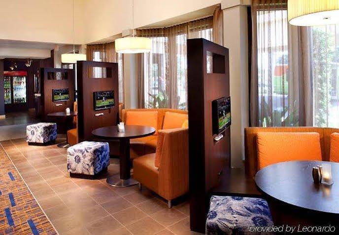 Courtyard Tampa Westshore/Airport Exterior foto