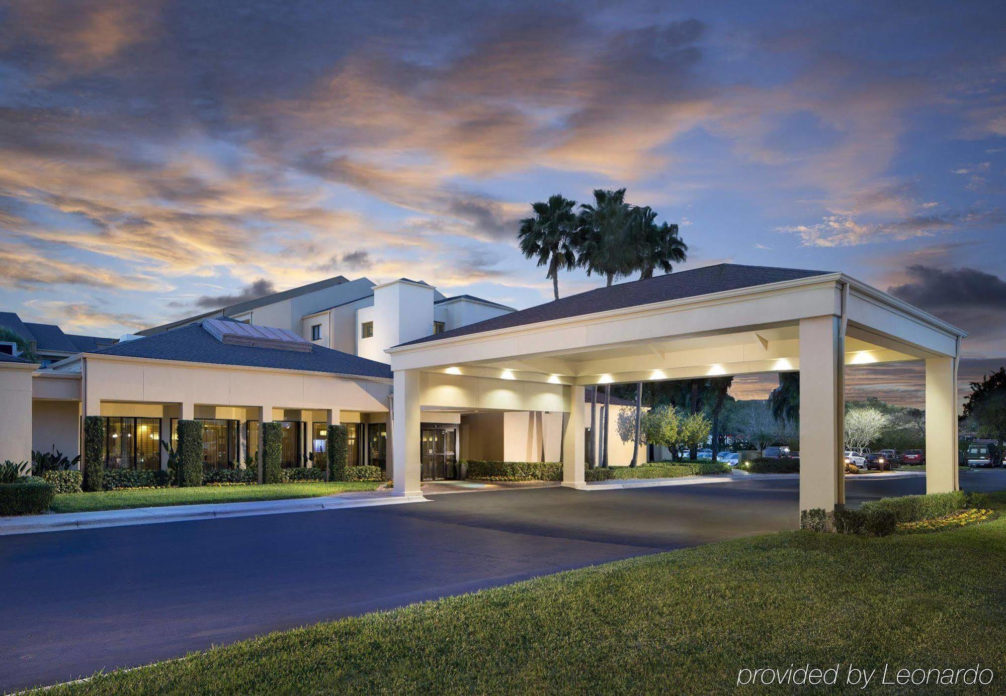 Courtyard Tampa Westshore/Airport Exterior foto